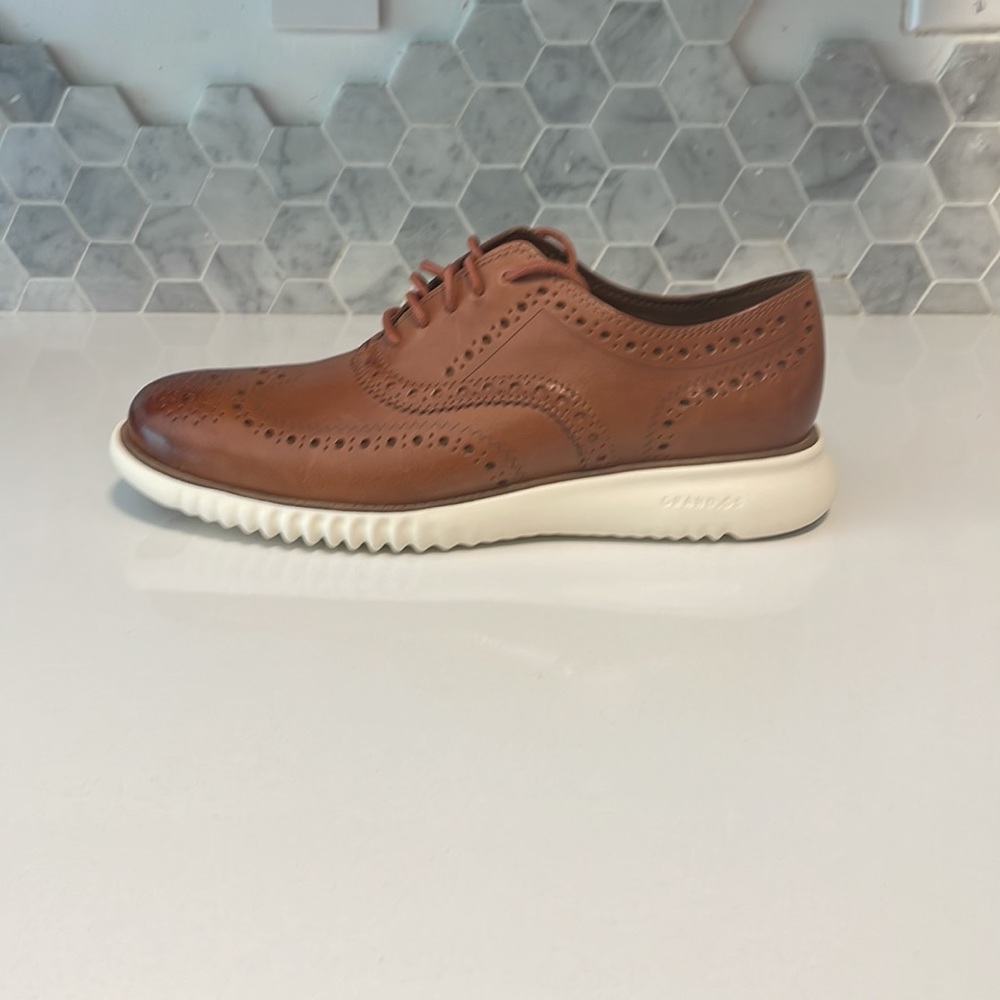 Cole Haan - Picture 3 of 5